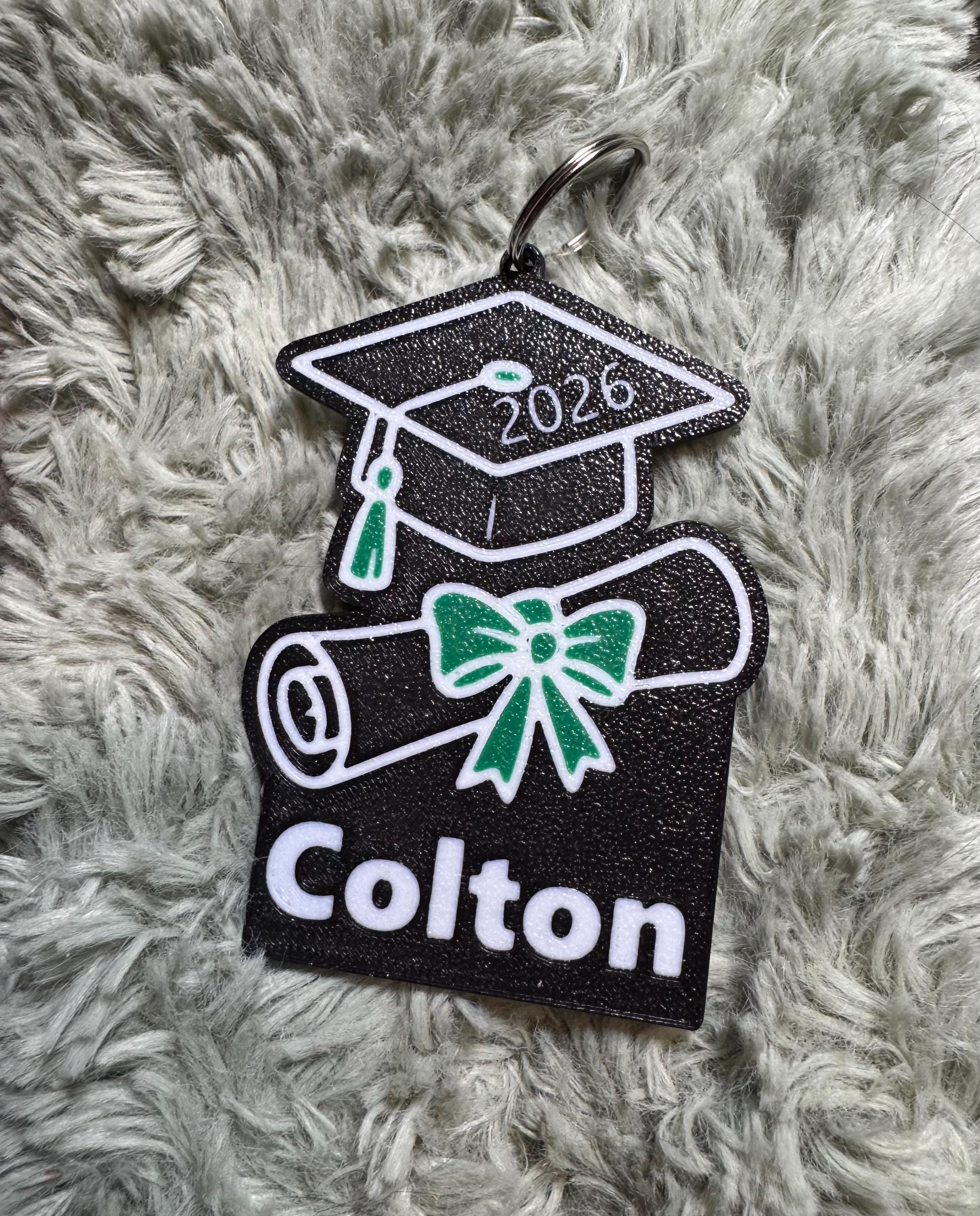 Custom Graduation Keychain with Name, Year, Color – Personalized Graduation Gift